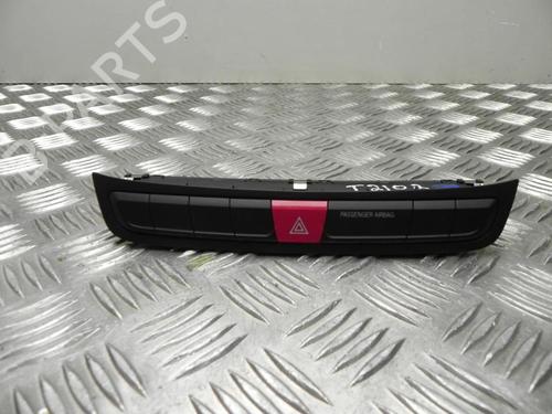 switch-jeep-renegade-suv-bu-b1-bv-2014-37578043 main image