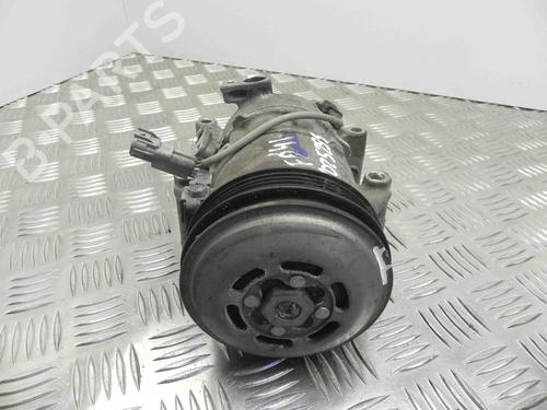 Used AC compressor TOYOTA YARIS (_P13_) 1.5 (NSP131_) (112 hp) 28910906
