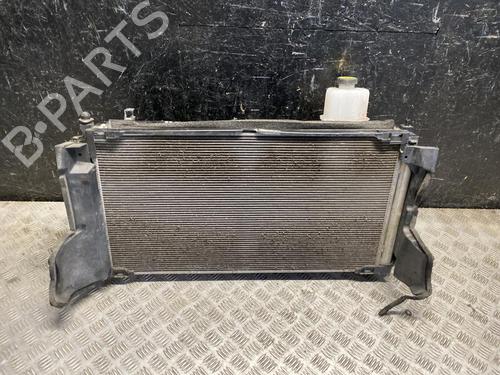 Used Water radiator Water radiator 37557548 37557548