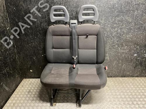 Used Right front seat Right front seat PEUGEOT BOXER Van 2.2 HDi 110 (110 hp) 39733933 39733933