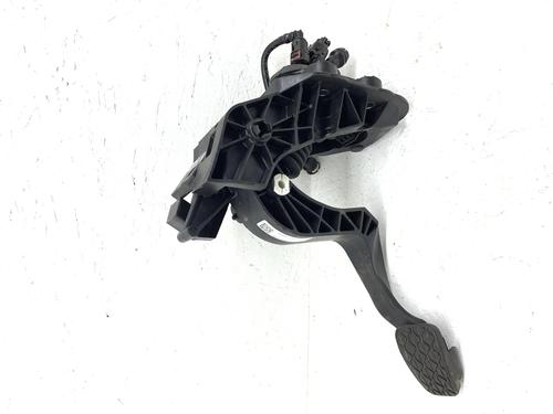 Used Clutch pedal FORD FIESTA VII (HJ, HF) 1.0 EcoBoost (140 hp) 28934694