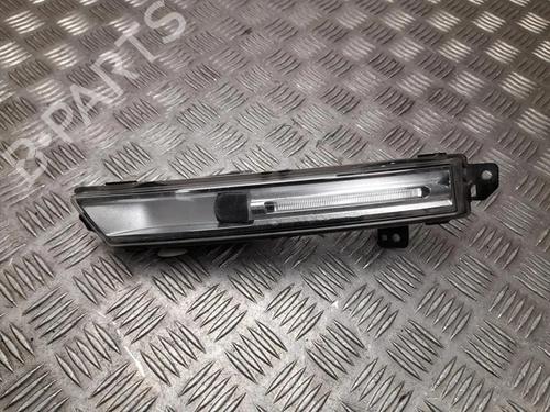 Used Left front fog light Left front fog light JAGUAR F-PACE (X761) 3.0 SCV6 AWD (340 hp) 33566082 33566082