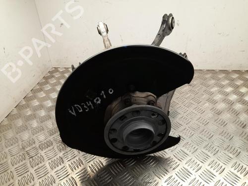 Used Right rear steering knuckle Right rear steering knuckle MERCEDES-BENZ C-CLASS T-MODEL (S206) C 220 d (206.204, 206.216) (200 hp) 37556424 37556424