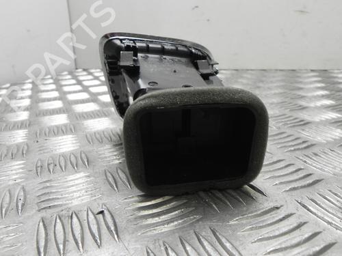 Air vent AUDI Q3 (8UB, 8UG) 2.0 TFSI quattro | BP28915528I21 