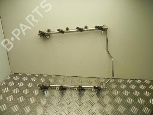 Used Injection rail Injection rail 37577106 37577106