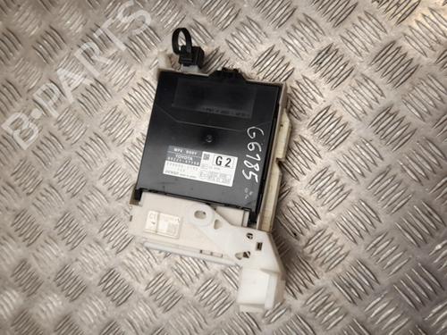 Sikringsdåse TOYOTA PRIUS (_W3_) 1.8 Hybrid (ZVW3_) (99 hp) 28911795