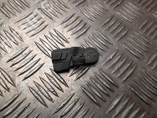 Elektronisk sensor RENAULT MEGANE III Hatchback (BZ0/1_, B3_) 1.5 dCi (BZ09, BZ0D, BZ1W, BZ29, BZ14) (110 hp) 28941443