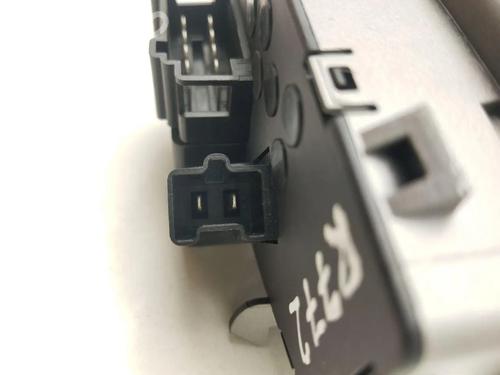 Switch PORSCHE PANAMERA (970) 4.8 Turbo | BP28940777I30 