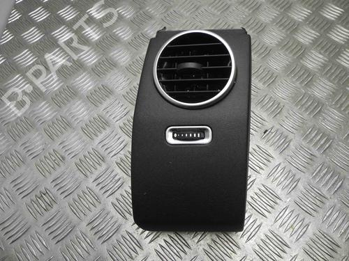 Used Air vent LAND ROVER DISCOVERY IV (L319) 3.0 TD 4x4 (249 hp) 28923792