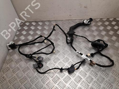 Used Wiring harness Wiring harness 37557237 37557237