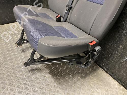 Right front seat CITROËN JUMPER II Van 2.2 HDi 110 | BP37574901C16 - Image 2