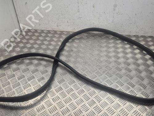 Used Rubber door seal Rubber door seal 37569598 37569598