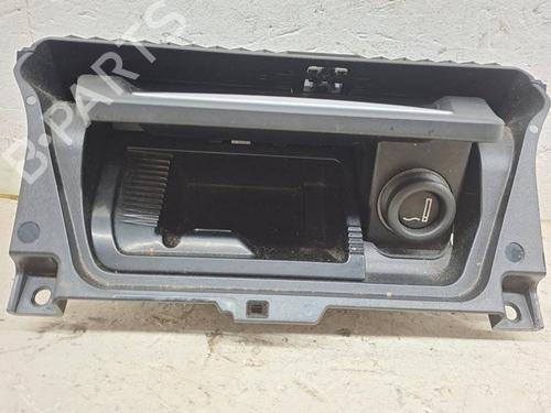 Used Ashtray BMW 5 Touring (F11) 525 d (218 hp) 28933956
