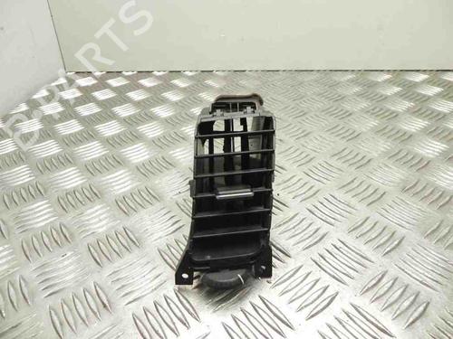 Used Air vent NISSAN PRIMERA Estate (WP12) 1.8 (115 hp) 28922735