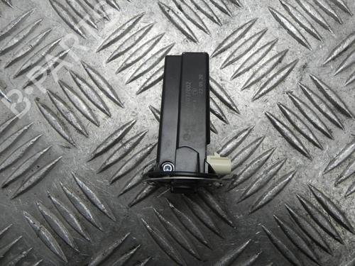 Antenne/Base Antenne/Base MERCEDES-BENZ SPRINTER 3,5-t Bus (B906) 316 CDI (906.731, 906.733, 906.735) (163 hp) 37544747 37544747