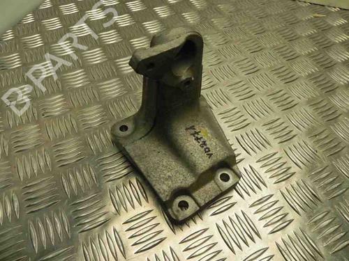 Used Support BMW 4 Coupe (F32, F82) 420 d xDrive (184 hp) 28911062