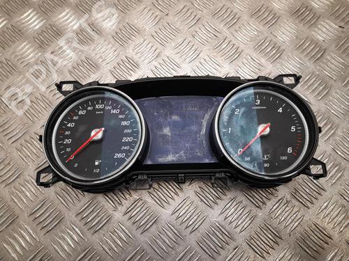 Used Instrument cluster Instrument cluster 37557210 37557210