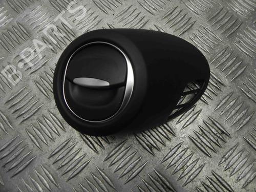 Used Air vent RENAULT ZOE (BFM_) ZOE (92 hp) 28921641