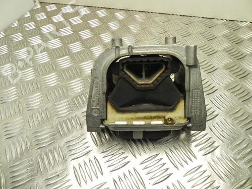 engine-mount-vw-passat-b8-variant-3g5-cb5-2014-37577193 main image