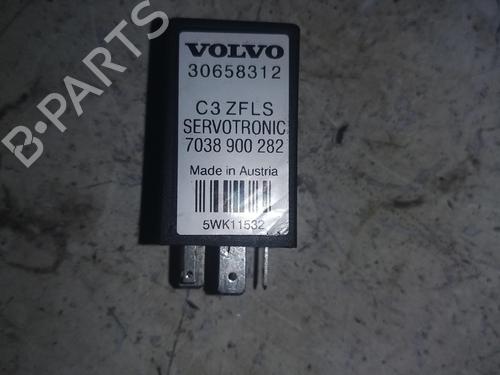 Andre VOLVO XC90 I (275) T6 AWD (272 hp) 28931732