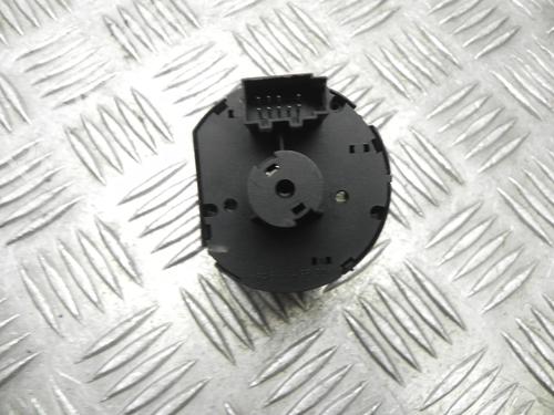 Electronic module VW GOLF VII Variant (BA5, BV5) 1.4 TGI CNG | BP28935107M83 - Image 2