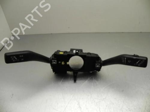 Used Steering column stalk SKODA RAPID (NH3, NK3, NK6) 1.2 TSI (105 hp) 28911687