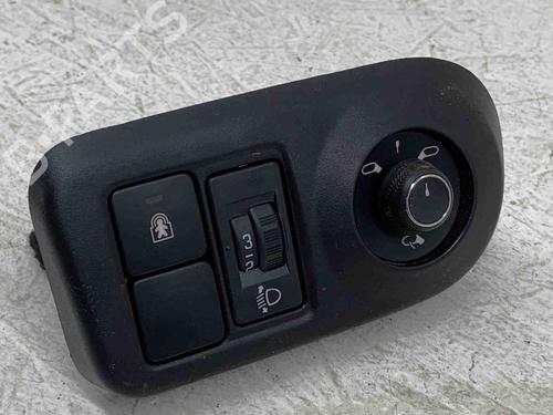 Used Switch CITROËN C4 CACTUS 1.2 THP 110 (110 hp) 28910525