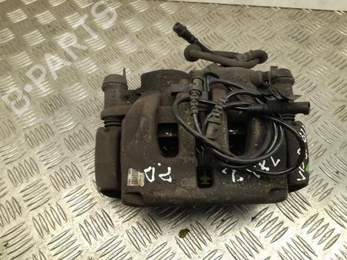 Right front brake caliper MERCEDES-BENZ VITO Van (W447) 116 CDI (447.601, 447.603, 447.605) | BP28930269M104