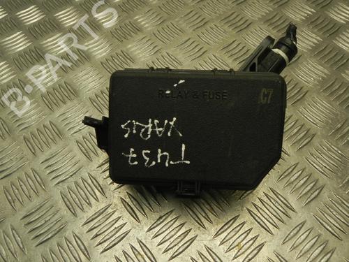 Used Fuse box TOYOTA YARIS (_P13_) 1.5 (NSP131_) (112 hp) 28927021