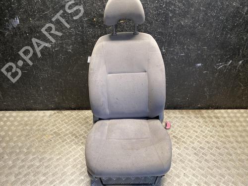 Used Right front seat TOYOTA PRIUS Liftback (_W2_) 1.5 Hybrid (NHW20_, NHW20R) (112 hp) 28930136