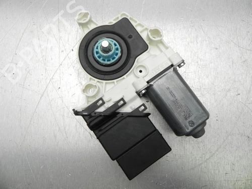 Used Right rear window motor VW TIGUAN (5N_) 2.0 TDI (140 hp) 28908850