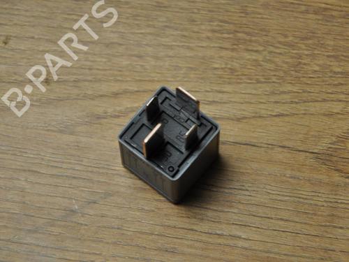Electronic sensor MERCEDES-BENZ E-CLASS (W213) E 220 d (213.004) | BP40485188M84 - Image 3