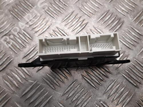 Módulo eletrónico TESLA MODEL S (5YJS) P100D AWD | BP28948351M83 