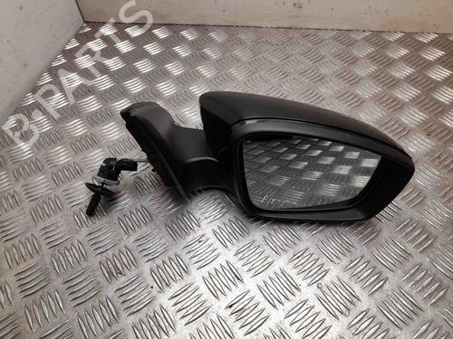 Retrovisor direito Retrovisor direito SEAT TOLEDO IV (KG3) 1.6 TDI (105 hp) 28913742 28913742