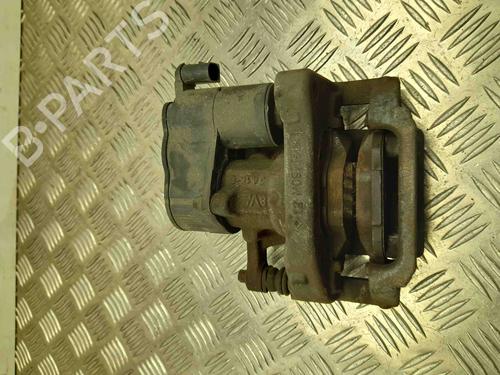 Used Right front brake caliper PEUGEOT 3008 II SUV (MC_, MR_, MJ_, M4_) 1.2 THP/ PureTech 130 (MRHNSM, MRHNSU, MRHNSJ, MRHNYW,... (131 hp) 28935634