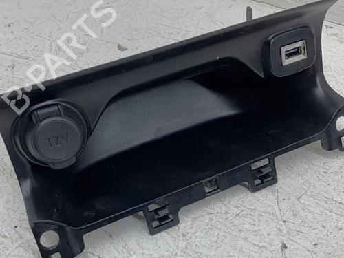 Used Ashtray CITROËN C4 CACTUS 1.2 THP 110 (110 hp) 28914335