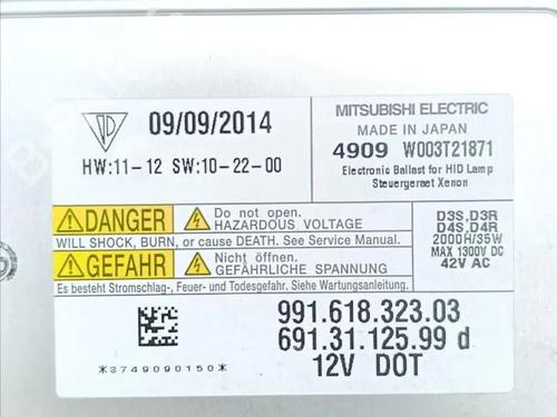 Soporte del faro izquierdo PORSCHE MACAN (95B) 3.6 Turbo | BP30908930C157