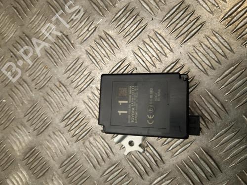 electronic-module-toyota-auris-_e18_-2012-2013-2014-2015-2016-2017-2018-2019-37549321 main image