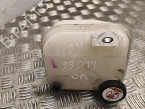 Used Windscreen washer tank Windscreen washer tank 39115020 39115020