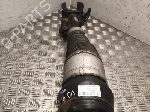 Used Left front shock absorber Left front shock absorber MERCEDES-BENZ M-CLASS (W166) ML 350 BlueTEC 4-matic (166.024, 166.023) (258 hp) 40027264 40027264