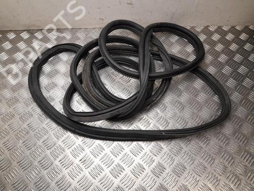 Used Rubber door seal Rubber door seal 37549679 37549679