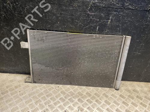 water-radiator-land-rover-range-rover-velar-l560-2017-37551970 main image