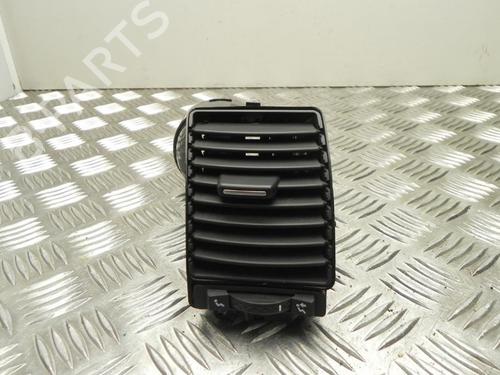 Used Air vent RENAULT LAGUNA II Grandtour (KG0/1_) 2.0 16V (KG03, KG0Z, KG0T, KG1Y) (170 hp) 28934080