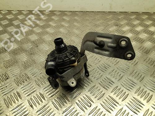 auxiliary-water-pump-mercedes-benz-c-class-t-model-s206-2021-37556326 main image