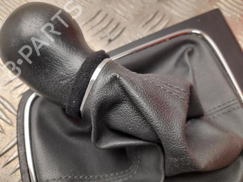 Shift knob SEAT LEON SC (5F5) 1.4 TSI | BP37553125I34 - Image 4
