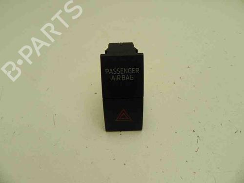 Used Warning switch SKODA RAPID (NH3, NK3, NK6) 1.2 TSI (90 hp) 28946637