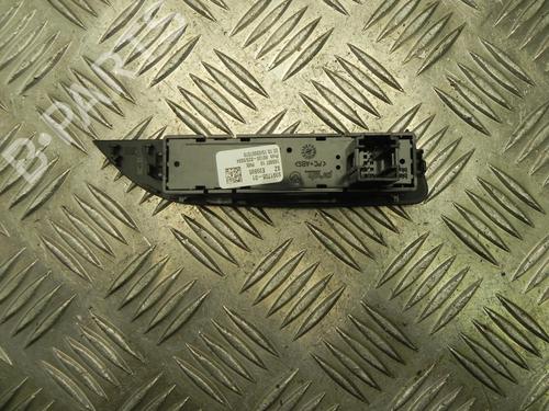 Switch BMW 3 (F30, F80) 320 i | BP37581073I30 - Image 2