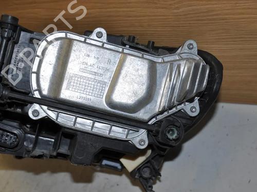 Right headlight VW T-ROC (A11, D11) 1.5 TSI | BP31975770C29