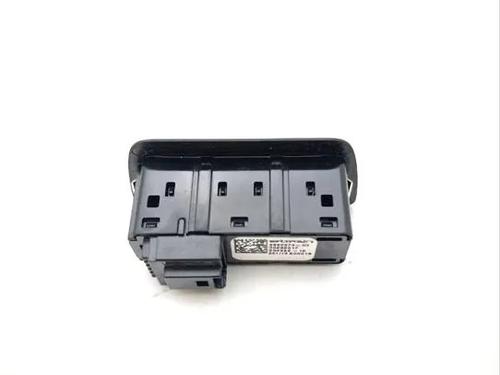 Switch BMW X5 (F15, F85) xDrive 50 i | BP31626259I30 