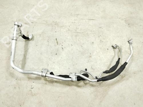 Used AC pipe PORSCHE TAYCAN Cross Turismo (Y1B) 4 (Y1BBD1) (476 hp) 31903366
